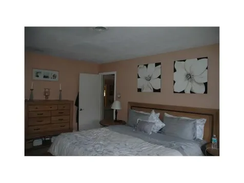 725 Garden Court Plantation FL 33317