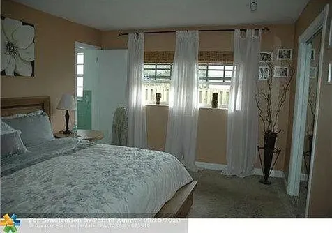 725 Garden Court Plantation FL 33317