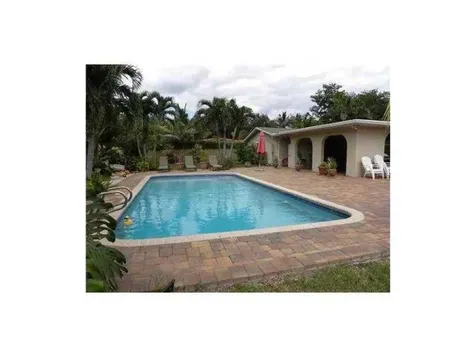 725 Garden Court Plantation FL 33317