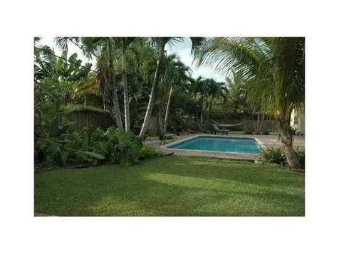 725 Garden Court Plantation FL 33317