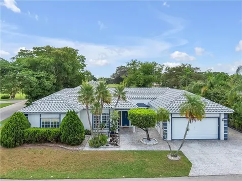 5600 S Travelers Palm Lane Tamarac FL 33319