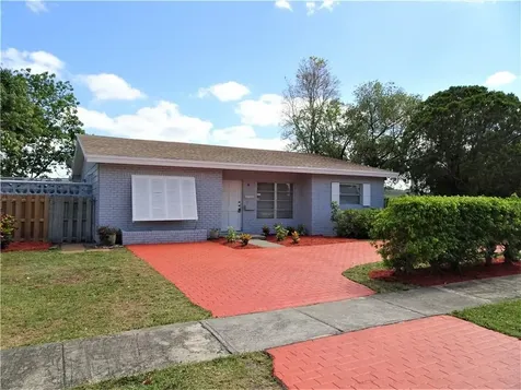 6710 Rio Pinar North Lauderdale FL 33068