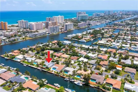 2821 NE 8th Street Pompano Beach FL 33062