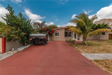 7091 Coolidge Street Hollywood FL 33024