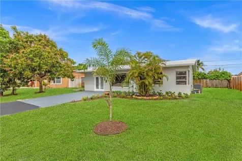 2720 NE 11th Avenue Pompano Beach FL 33064