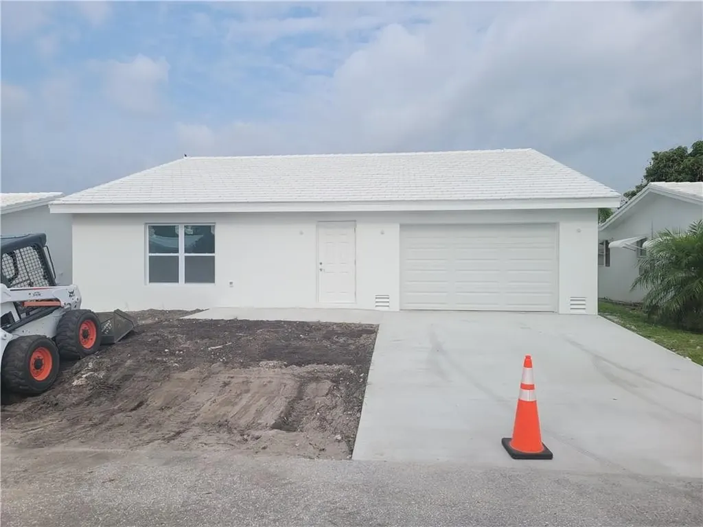 2971 NW 1st Avenue Pompano Beach FL 33064