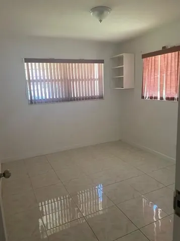 71 NW 184th Terrace Miami FL 33169