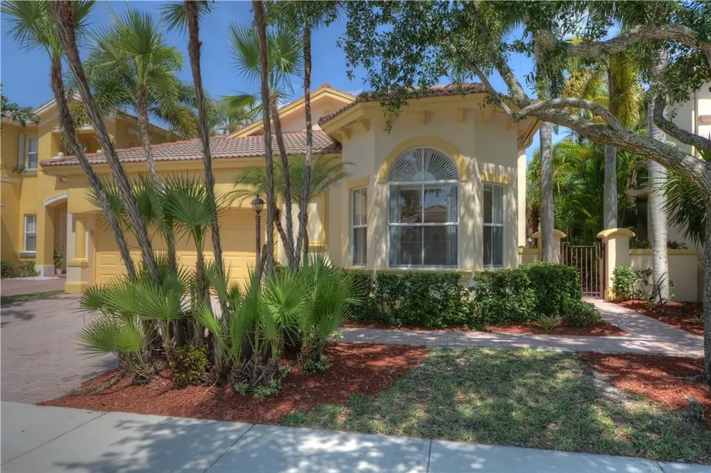 5837 NW 122nd Way Coral Springs FL 33076