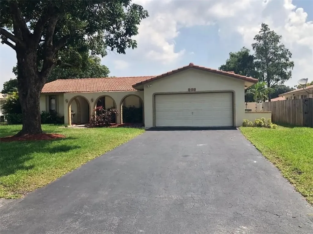 969 Ramblewood Drive Coral Springs FL 33071