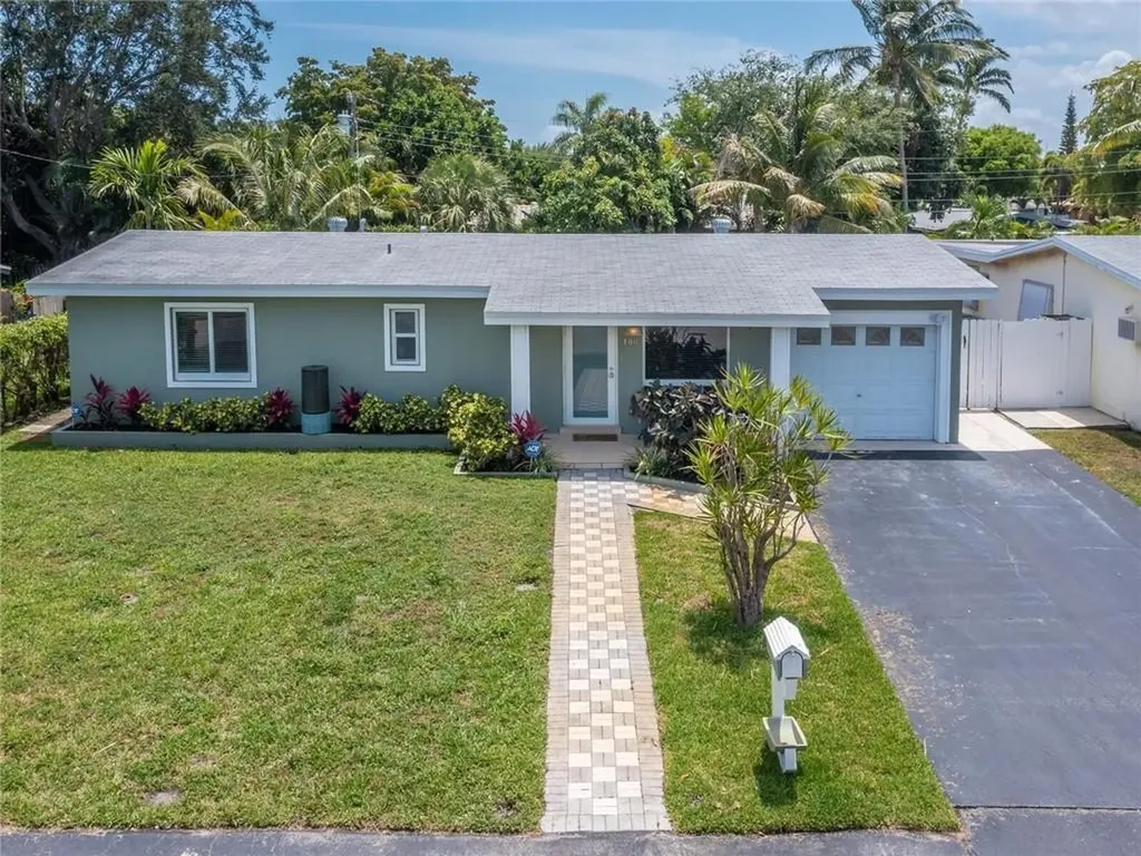 400 NW 28th Court Wilton Manors FL 33311