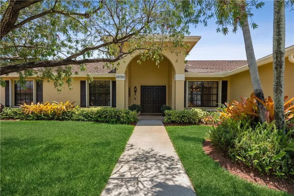 19720 NW 8th Street Pembroke Pines FL 33029