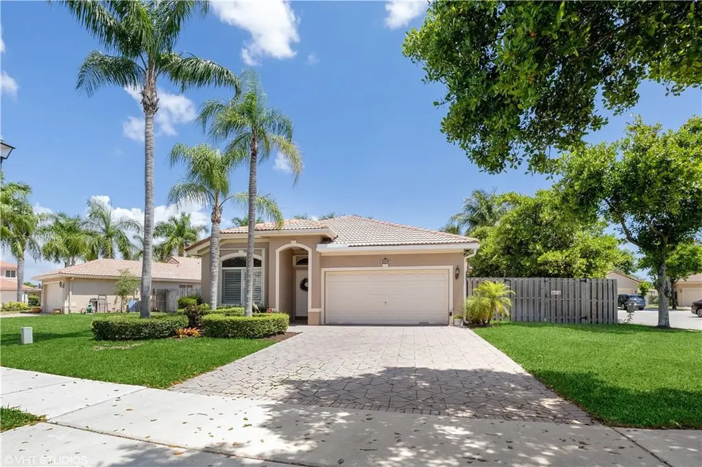4129 Oxbow Drive Coconut Creek FL 33073