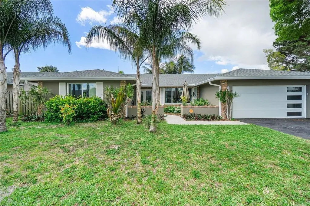 1890 NW 40th Court Oakland Park FL 33309