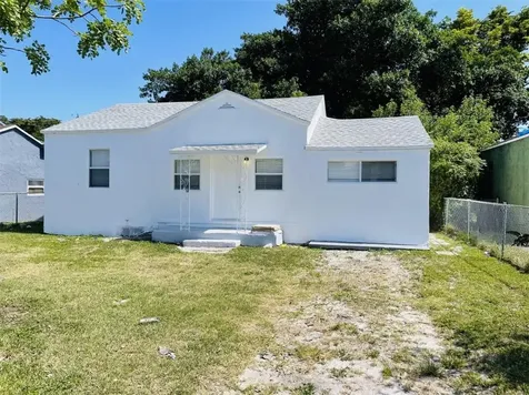 1076 NW 64th Street Miami FL 33150