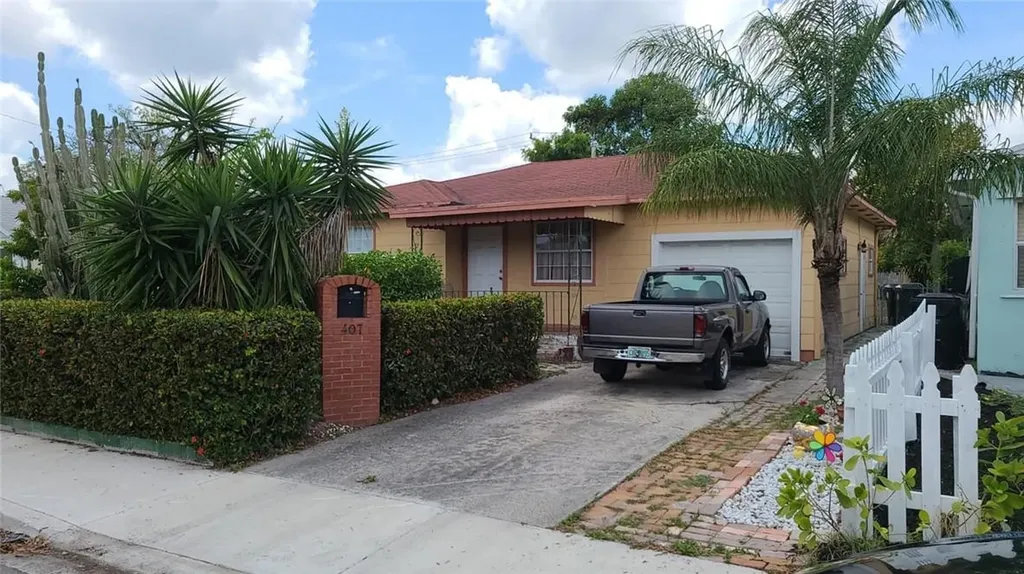 407 S E Street Lake Worth Beach FL 33460