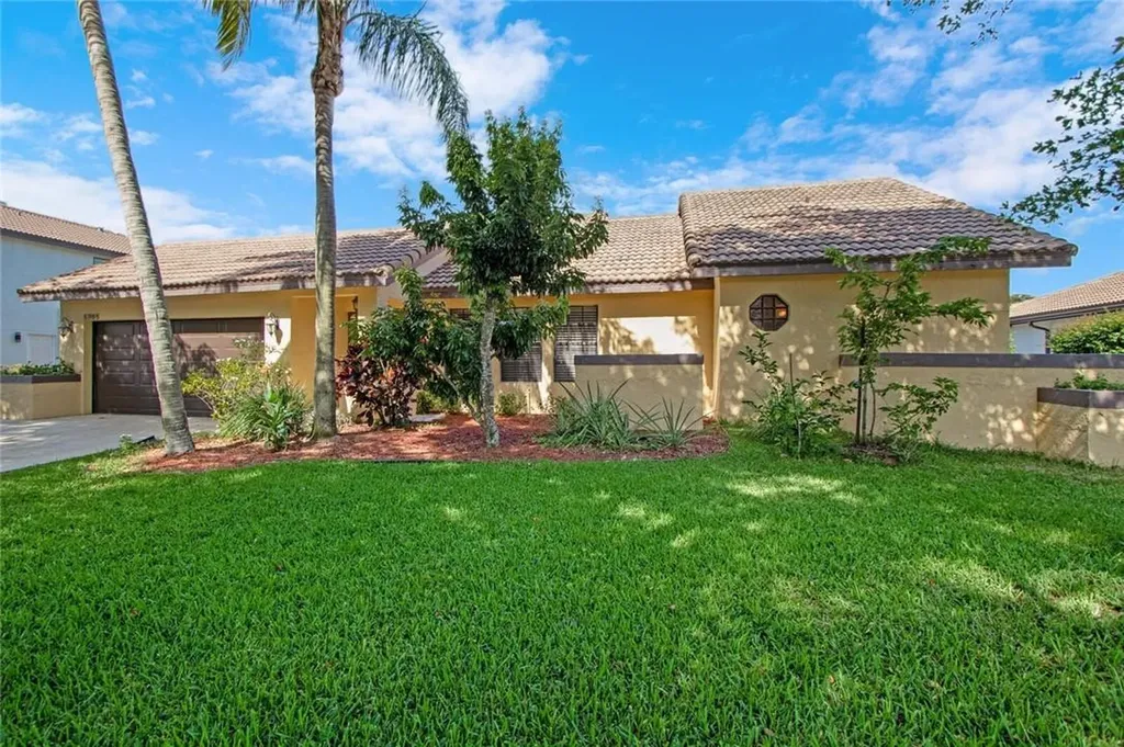 5385 NW 60th Drive Coral Springs FL 33067