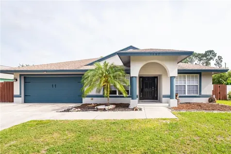 1157 SW Bayamo Avenue Port St Lucie FL 34953