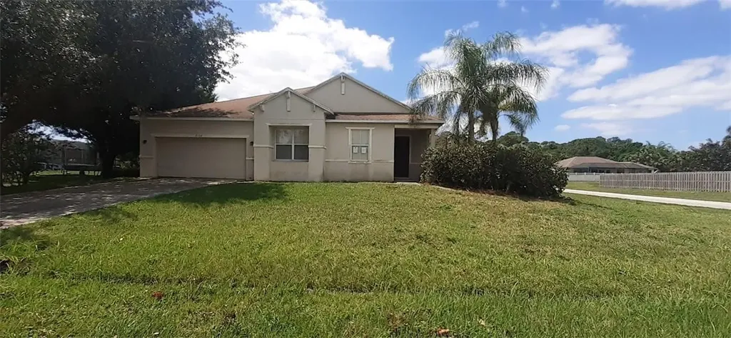 2102 SW Certosa Road Port St Lucie FL 34953