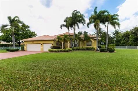 13127 Majestic Way Cooper City FL 33330