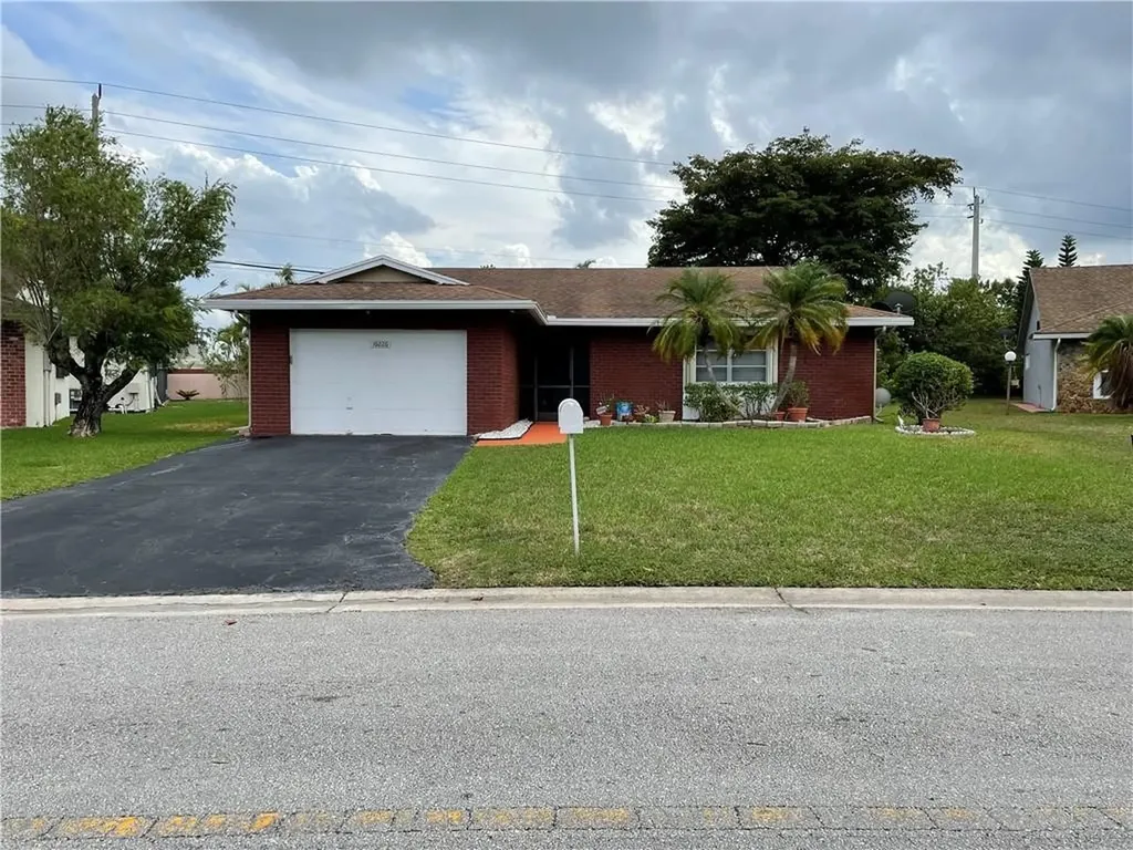 10226 NW 70th Street Tamarac FL 33321