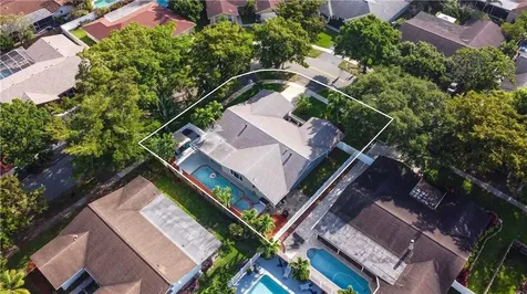 815 NW 76th Terrace Plantation FL 33324