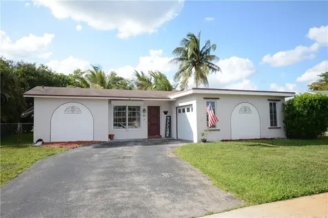 9611 NW 14th Street Pembroke Pines FL 33024