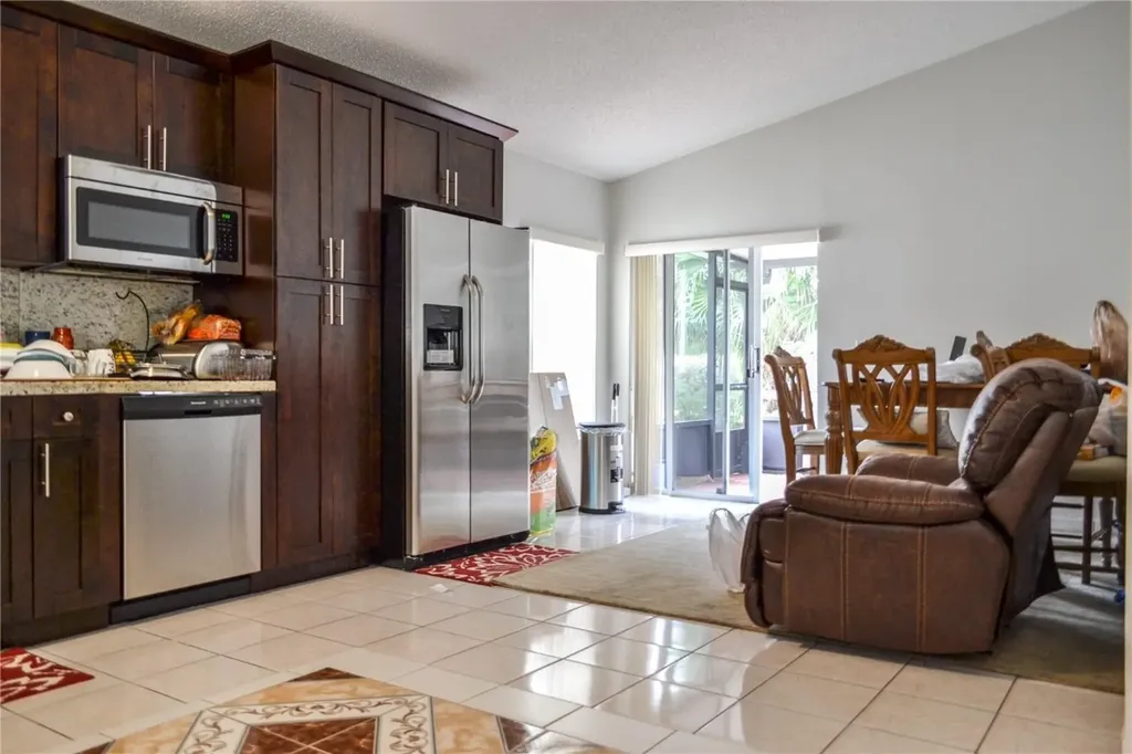 18950 NW 19th Street Pembroke Pines FL 33029