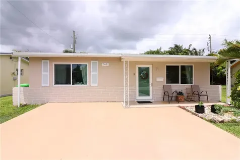 2481 NW 82nd Way Sunrise FL 33322