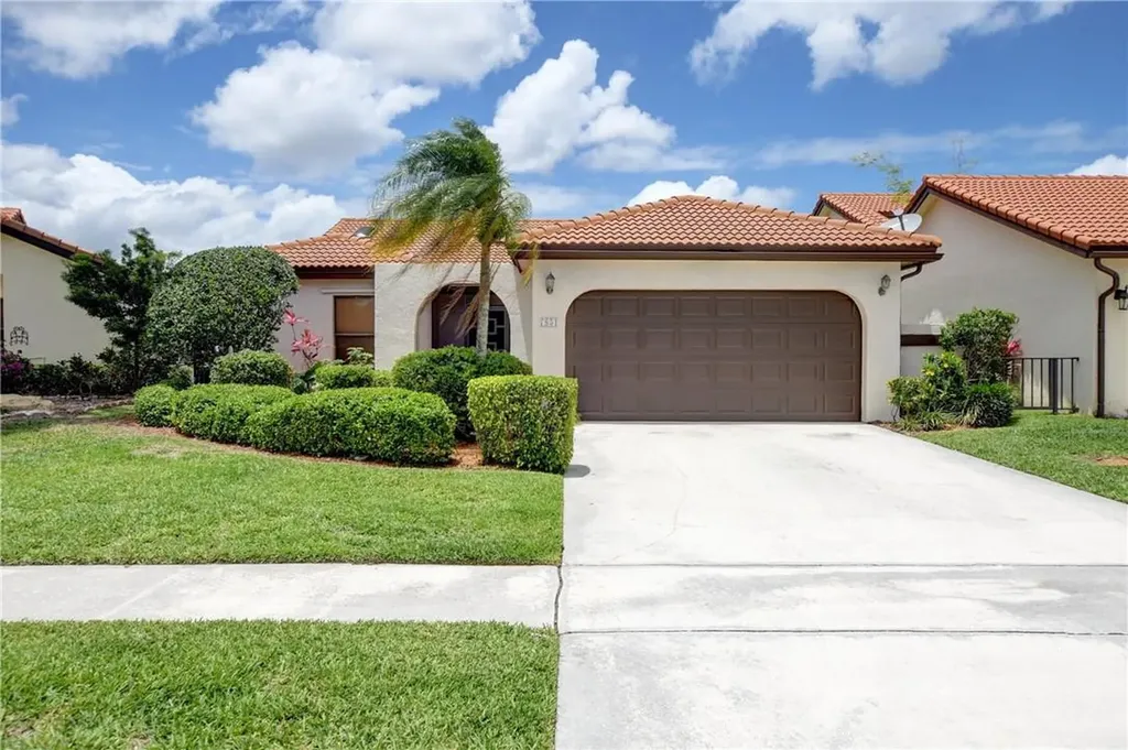 7851 Villa Nova Drive Boca Raton FL 33433