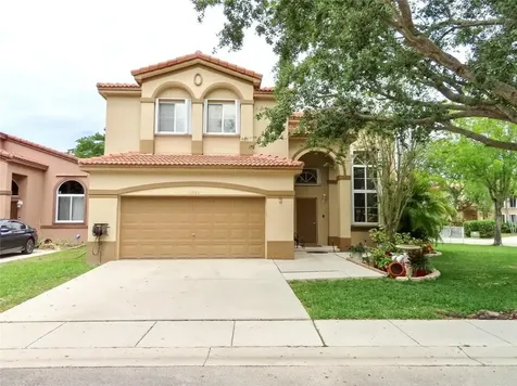 10765 SW 15th Place Davie FL 33324
