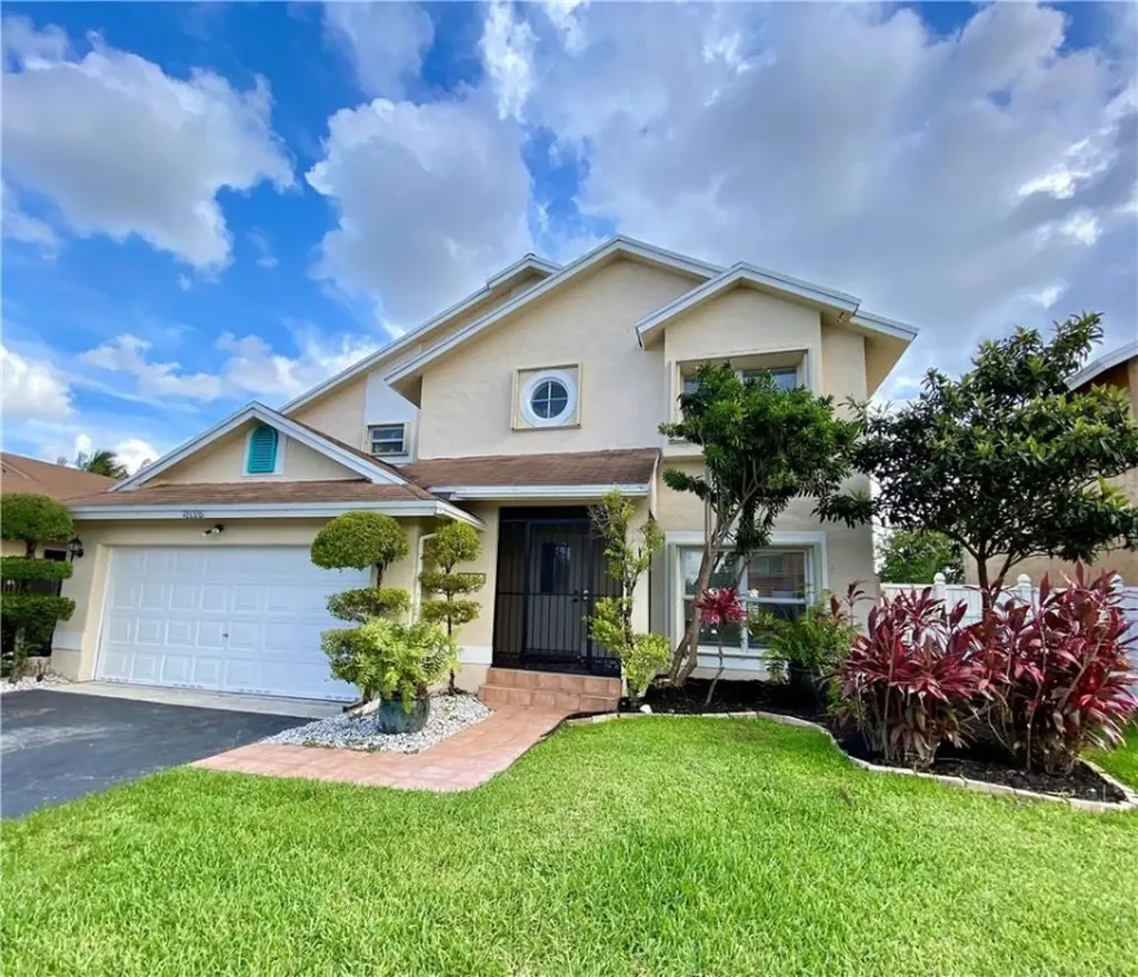 9710 SW 9th Court Pembroke Pines FL 33025