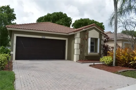16410 Sapphire Street Weston FL 33331