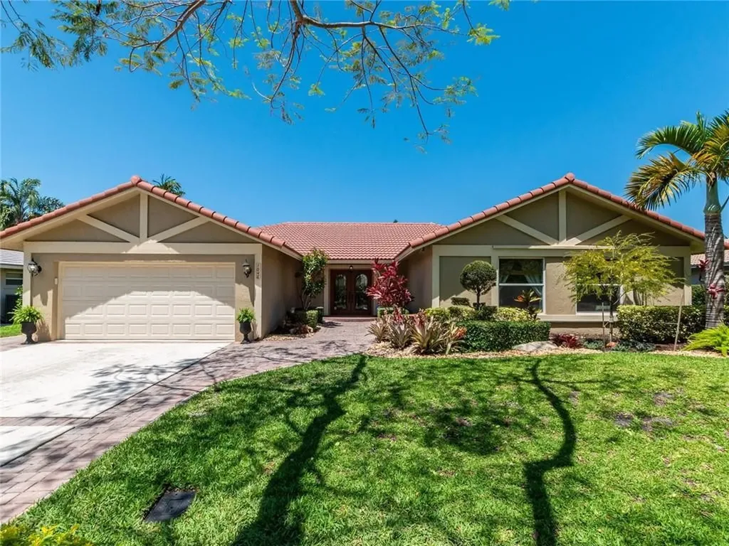 1046 NW 108th Lane Coral Springs FL 33071