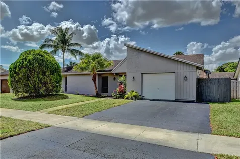 10142 NW 21st Street Pembroke Pines FL 33026
