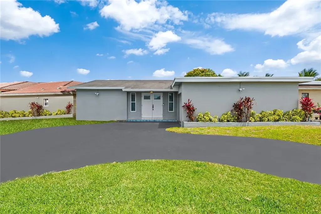 10671 NW 29th Court Sunrise FL 33322