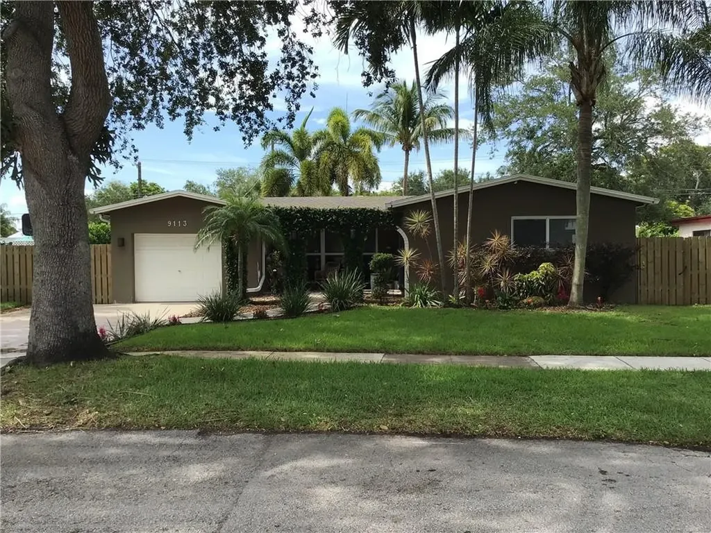 9113 SW 52nd Court Cooper City FL 33328