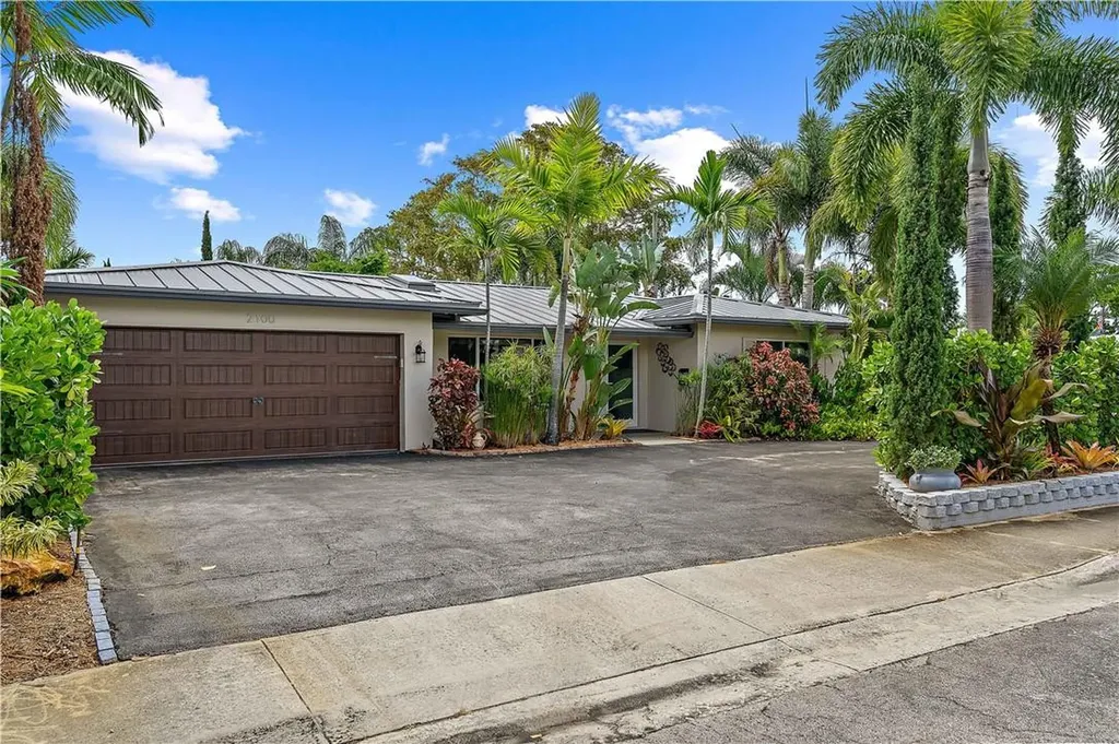 2100 NE 15th Avenue Wilton Manors FL 33305