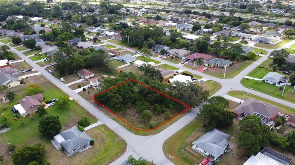 410 SE Guava Terrace Port St Lucie FL 34983