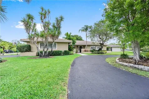 2073 NW 100th Way Coral Springs FL 33071