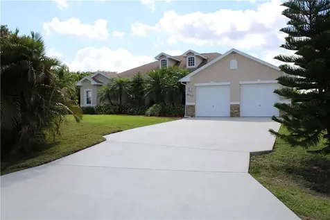 4257 SW Winslow Street Port St Lucie FL 34953