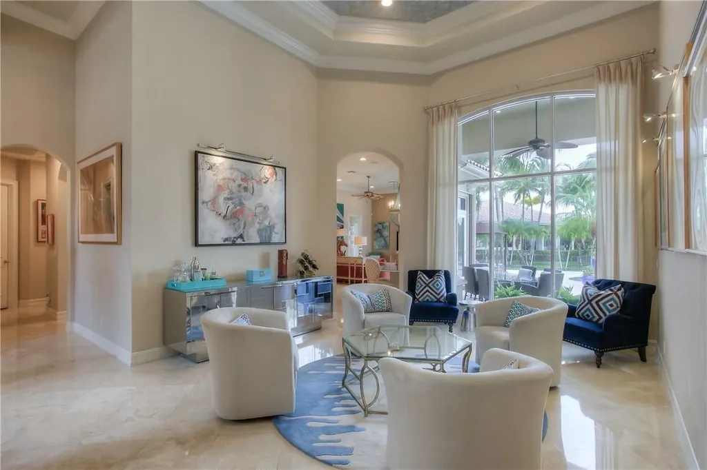 10525 Blue Palm Street Plantation FL 33324