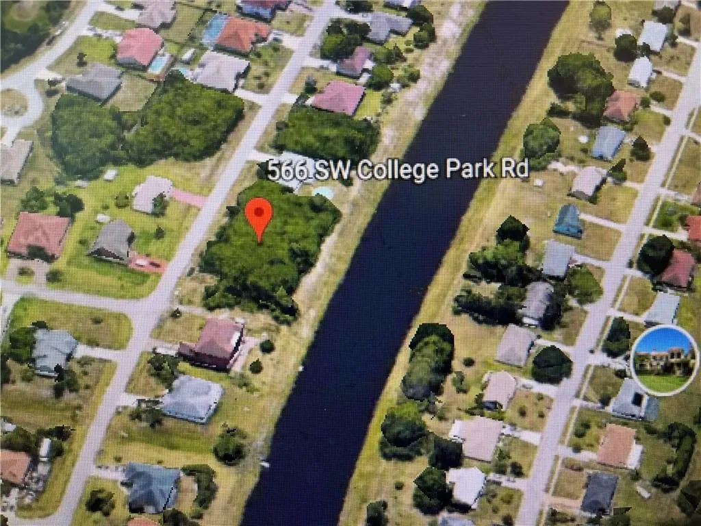 566 SW College Park Road Port St Lucie FL 34953