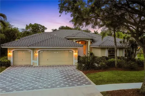 7040 NW 68th Drive Parkland FL 33067