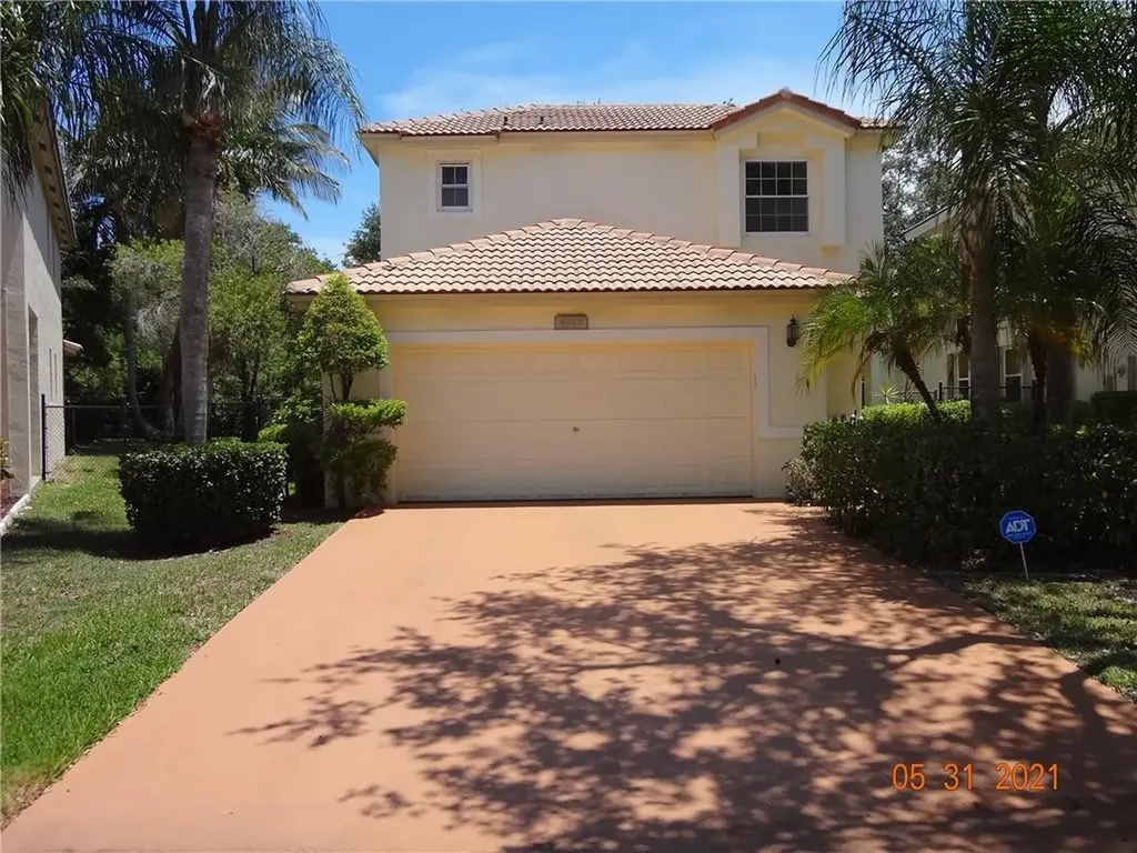 4928 Egret Court Coconut Creek FL 33073