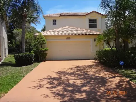 4928 Egret Court Coconut Creek FL 33073