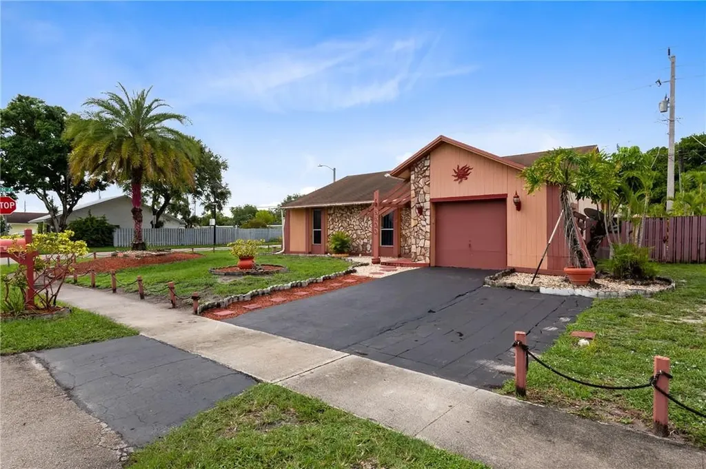 8600 NW 44th Court Lauderhill FL 33351