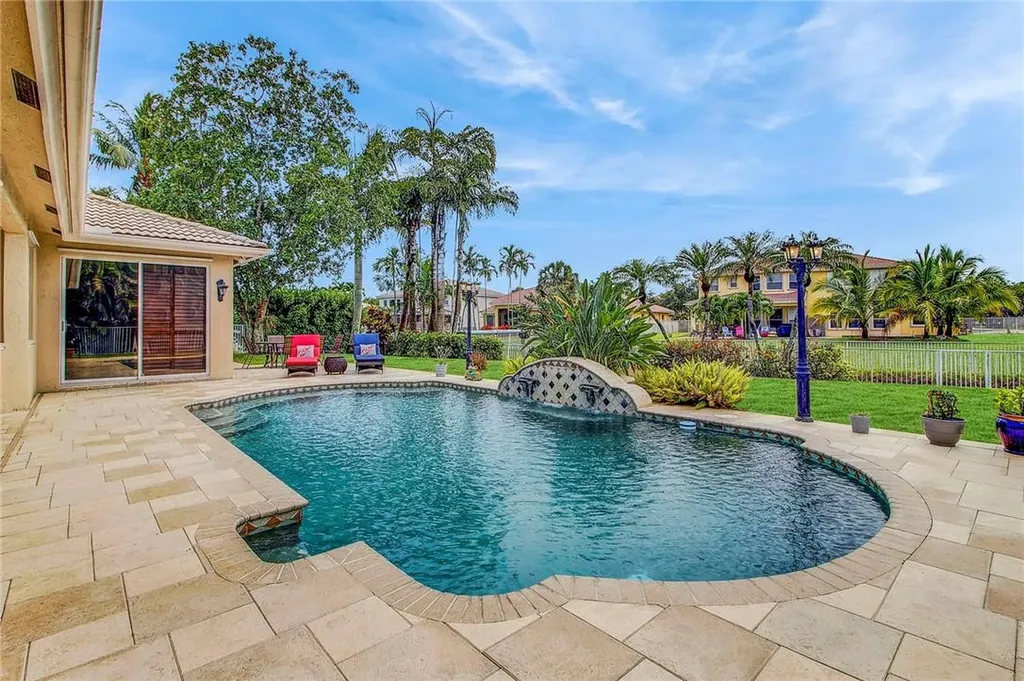 5015 Stillwater Terrace Cooper City FL 33330