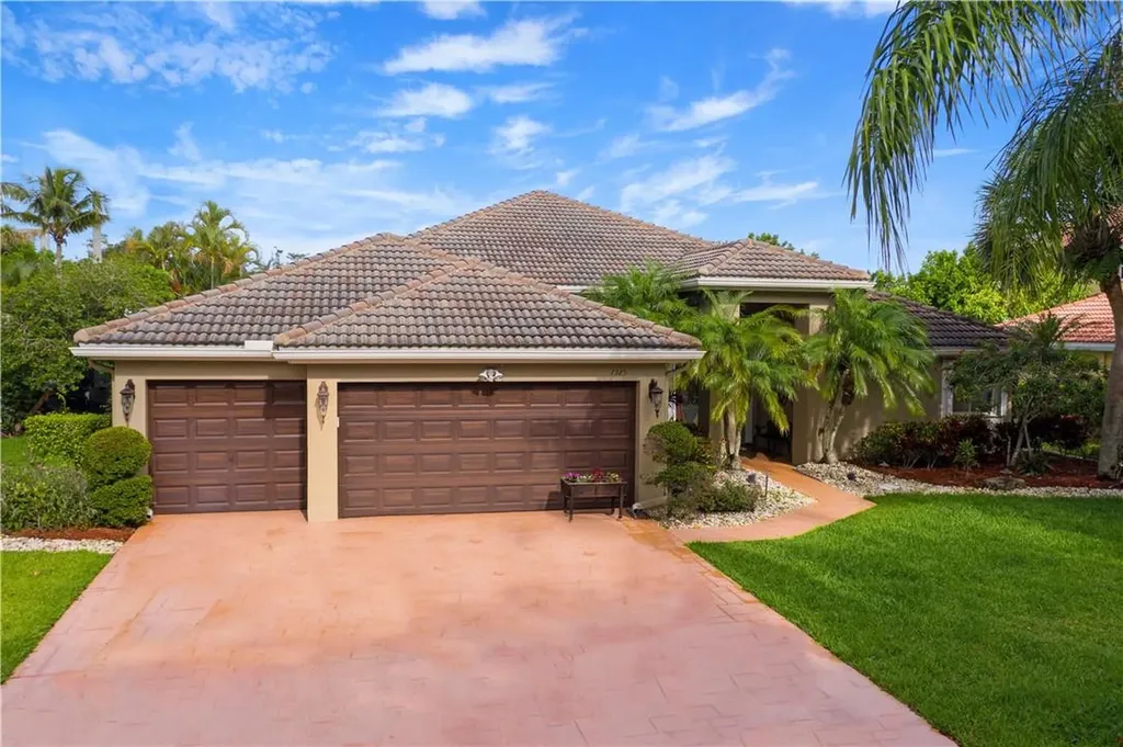 7325 NW 68th Way Parkland FL 33067
