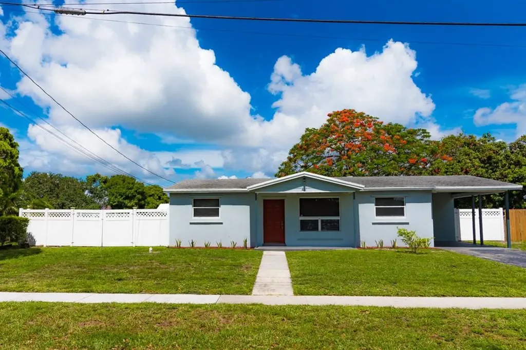 431 SW 65th Avenue Margate FL 33068