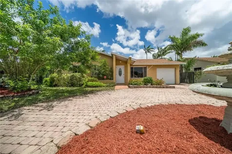 22534 SW 7th Street Boca Raton FL 33433
